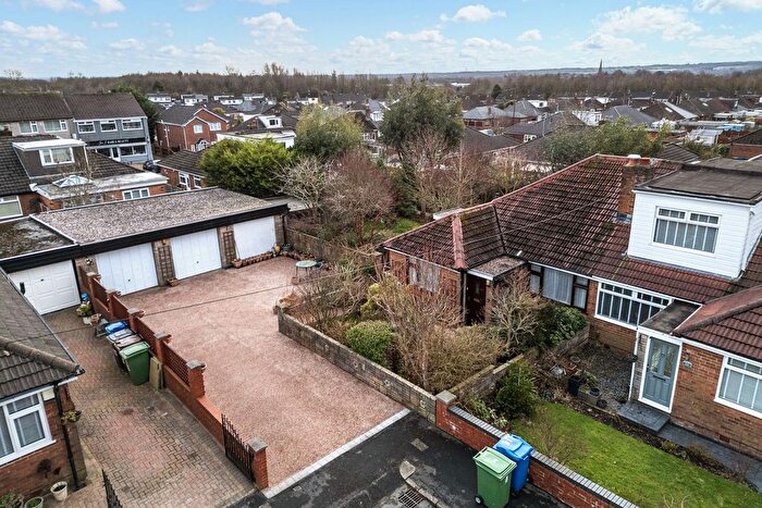 3 Bedroom Semi-Detached Bungalow For Sale In Burnham Grove, Wigan, WN2