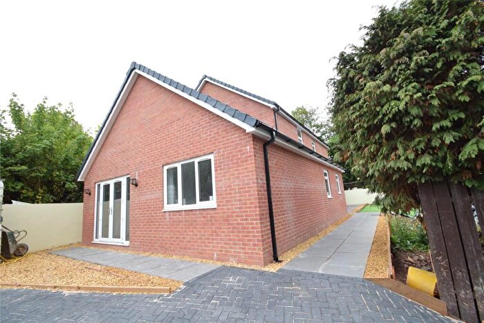 2 Bedroom Apartment For Sale In Westfield Gardens, Malpas, NP20