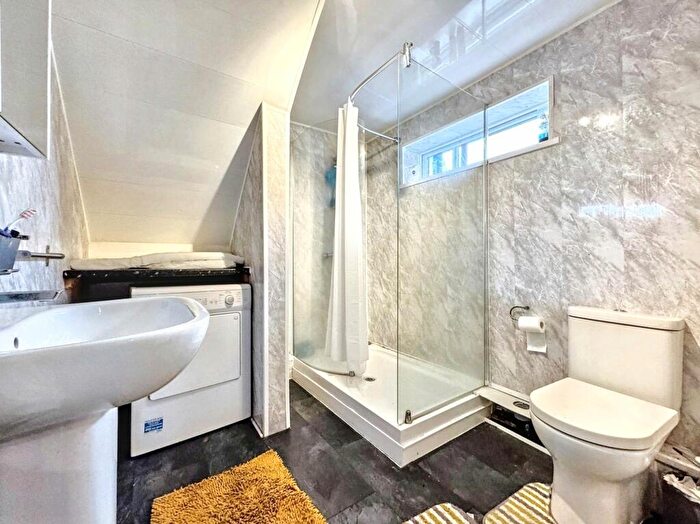 2 Bedroom Flat For Sale In Charles Street, Boldon Colliery, Tyne And Wear, NE35