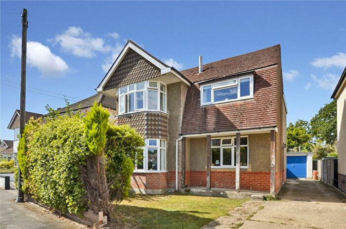 4 Bedroom Detached House For Sale In Clayford Avenue, Ferndown, Dorset, BH22
