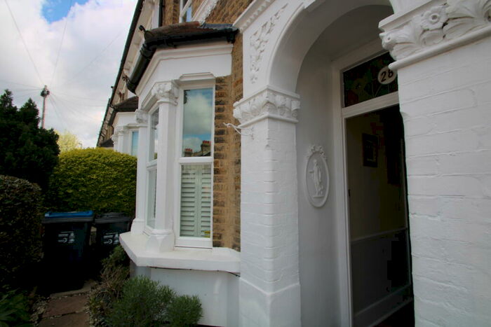 2 Bedroom House To Rent In Lynton Road, Croydon, CR0