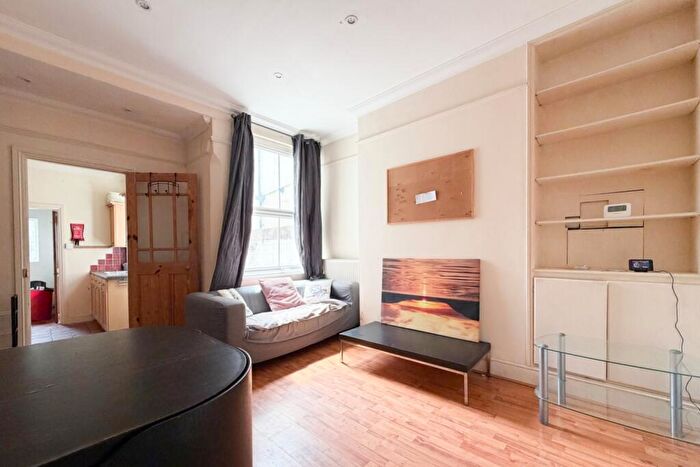 3 Bedroom House To Rent In Canada Road, Heath, CF14