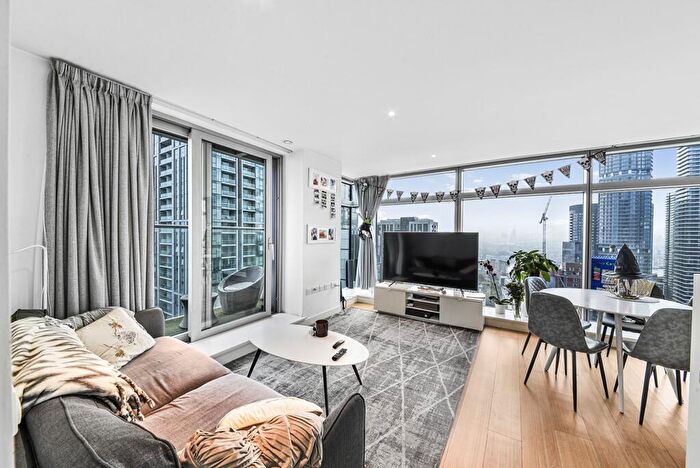 2 Bedroom Apartment For Sale In Pan Peninsula Square London, E14