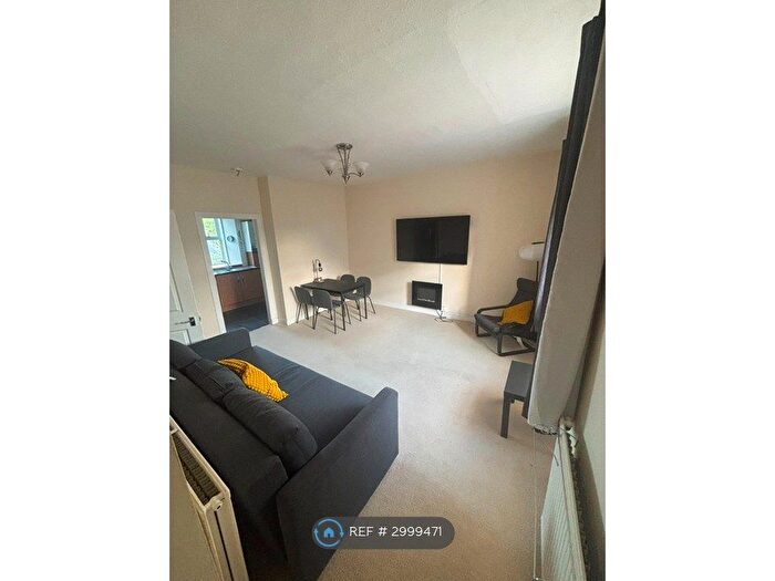3 Bedroom Maisonette To Rent In Strathaven, Strathaven, ML10