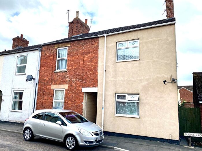 3 Bedroom End Of Terrace House For Sale In Sidney Street, Grantham, NG31
