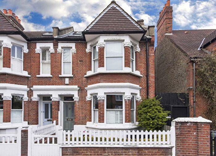 4 Bedroom Property To Rent In Fielding Road, London, W4