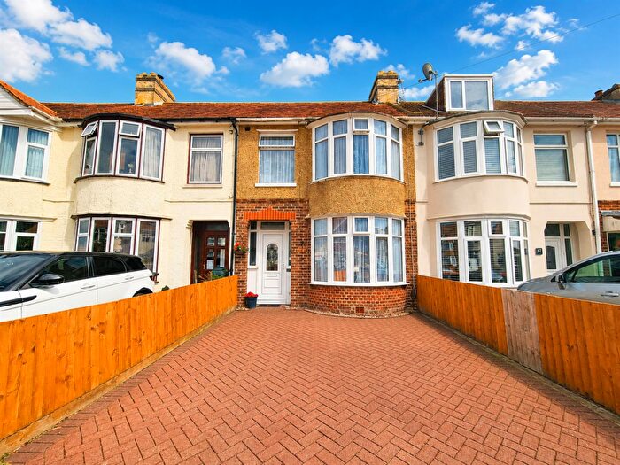 3 Bedroom Terraced House For Sale In Eastbourne Avenue, Gosport, PO12