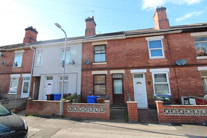 2 Bedroom Terraced House To Rent In South Broadway Street, Staffordshire, Burton Upon Trent, DE14