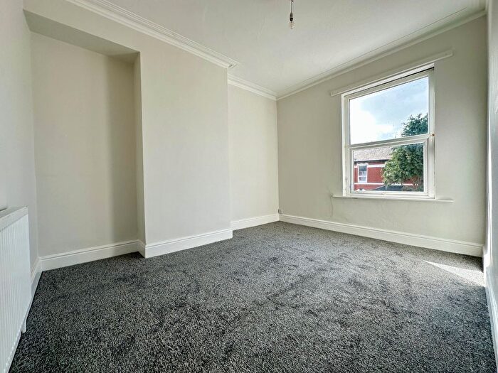 4 Bedroom Terraced House To Rent In St Heliers Road, Blackpool, FY1