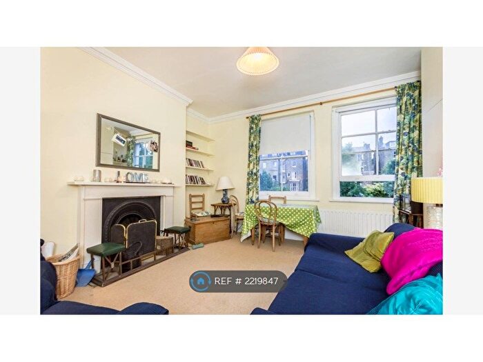 2 Bedroom Flat To Rent In Victoria Rise, London, SW4