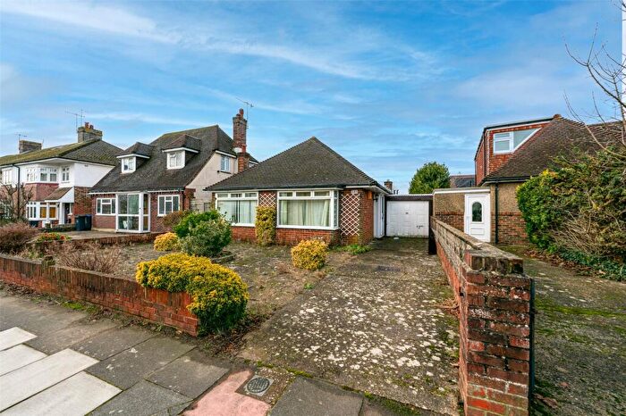 2 Bedroom Bungalow For Sale In Cranleigh Road, Worthing, West Sussex, BN14