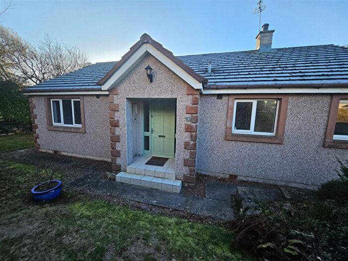 3 Bedroom Bungalow To Rent In Denton Park Court, Gosforth, CA20