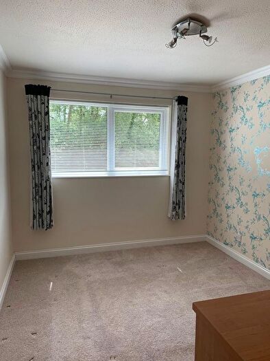 1 Bedroom Property To Rent In Martin Close, Poole, BH17