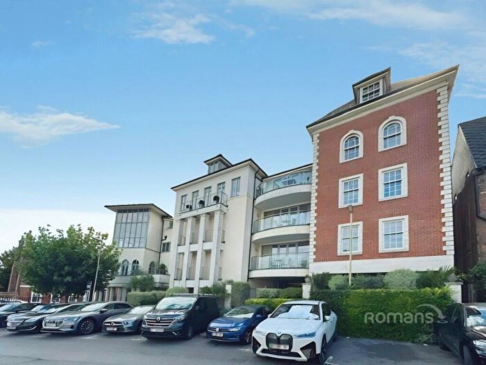 2 Bedroom Flat To Rent In Bakhaty House, Jewry Street, Winchester, SO23