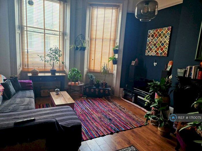 1 Bedroom Flat To Rent In Chesham Place, Brighton, BN2