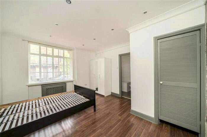 1 Bedroom Flat To Rent In Quebec Court, Seymour Street, W1H