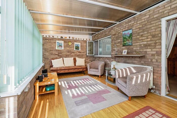 2 Bedroom Detached Bungalow For Sale In Station Road, Swinderby, Lincoln, LN6