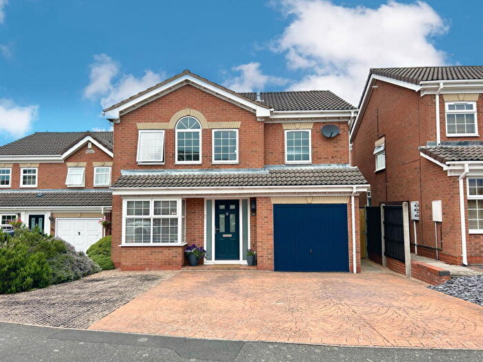 4 Bedroom Detached House For Sale In Claymar Drive, Newhall, Swadlincote, DE11