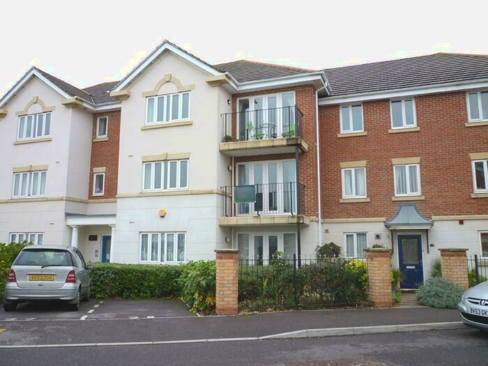 2 Bedroom Flat To Rent In Vanguard Road, Gosport, PO12