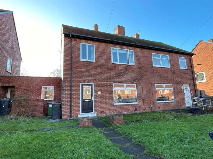 3 Bedroom Semi-Detached House For Sale In Witton Avenue, South Shields, NE34