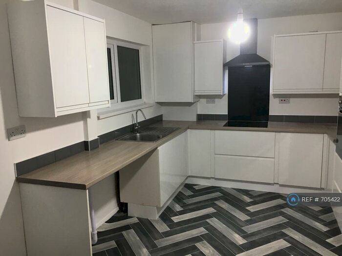 3 Bedroom Terraced House To Rent In Pendle Court, Wesham, Preston, PR4