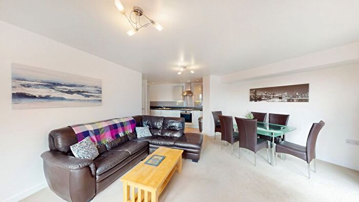 2 Bedroom Flat To Rent In Fabian Bell Tower, Pancras Way, Bow, E3