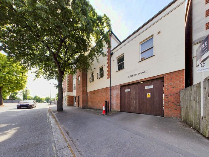 1 Bedroom Flat To Rent In Queens Gate, Gloucester Road, Cheltenham, GL51