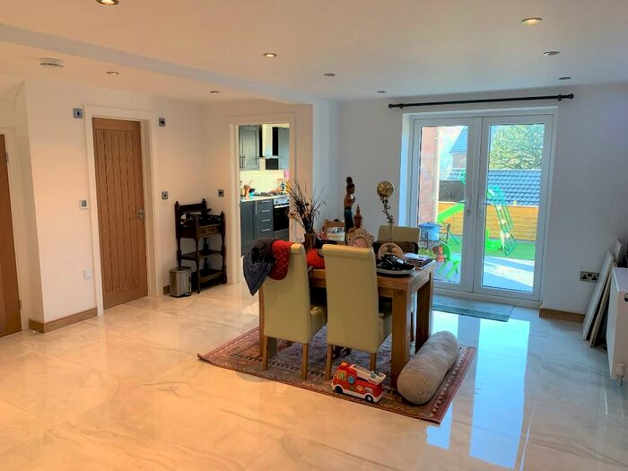 3 Bedroom End Of Terrace House To Rent In Poplar Close, Cardiff(City), CF5