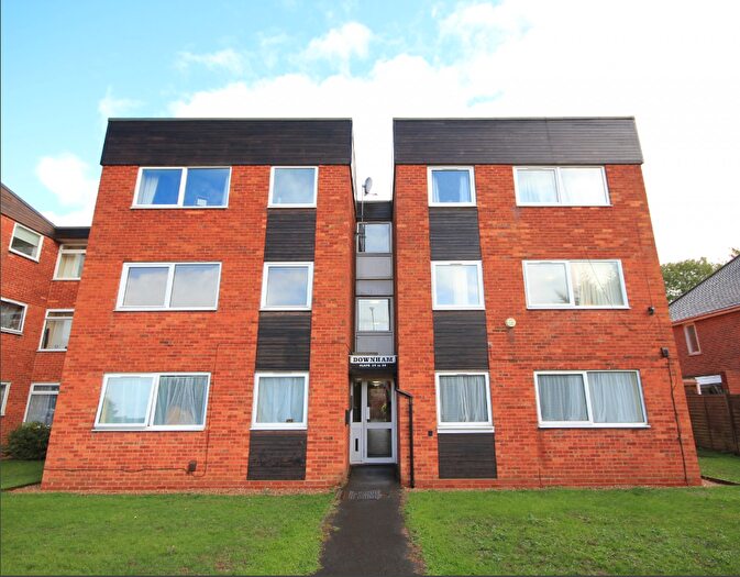 2 Bedroom Flat To Rent In Shinfield Road, Reading, Berkshire, RG2