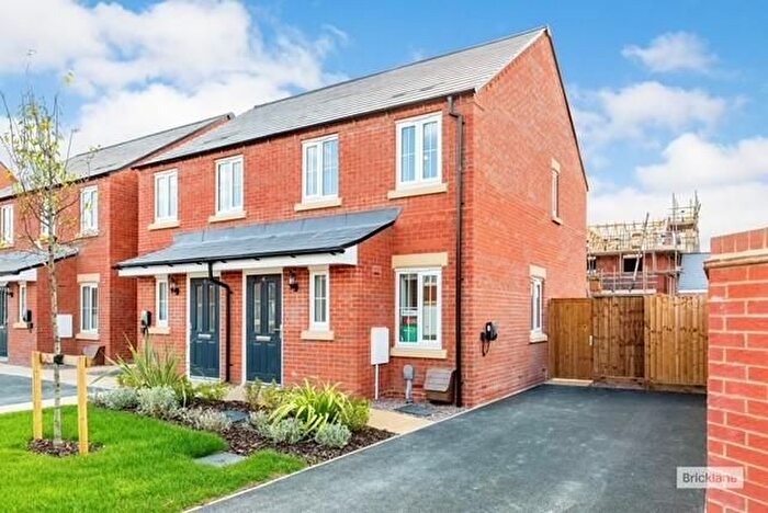 2 Bedroom Semi-Detached House To Rent In Sika Avenue, Rothwell, Kettering, Northants, NN14