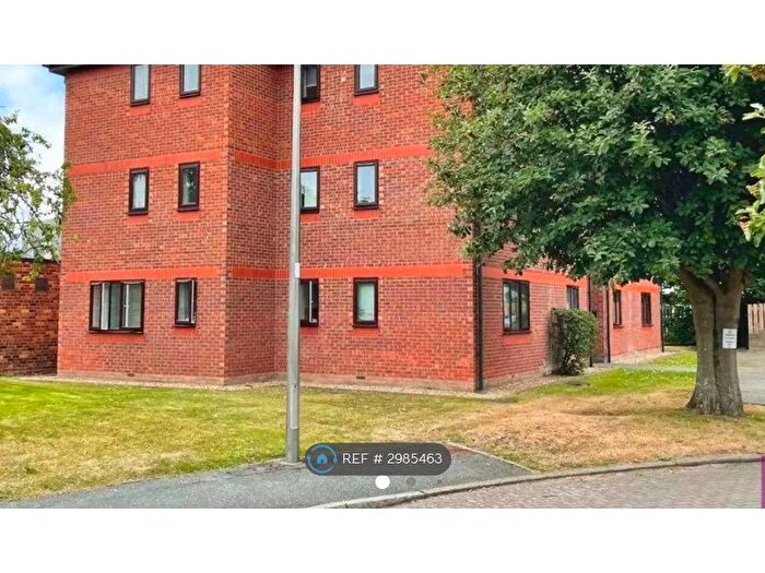 2 Bedroom Flat To Rent In Wetherby Close, Chester, CH1