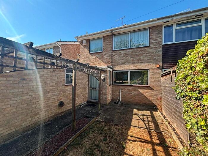4 Bedroom Semi Detached House For Sale In St Michaels Place, Canterbury, CT2