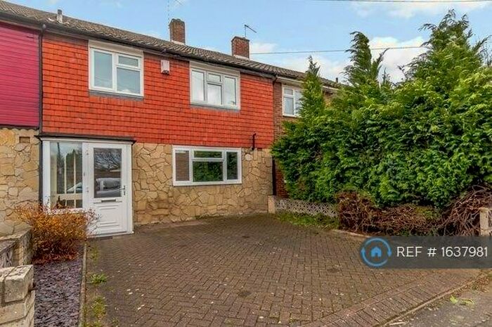 3 Bedroom Terraced House To Rent In Peterstone Road, London, SE2