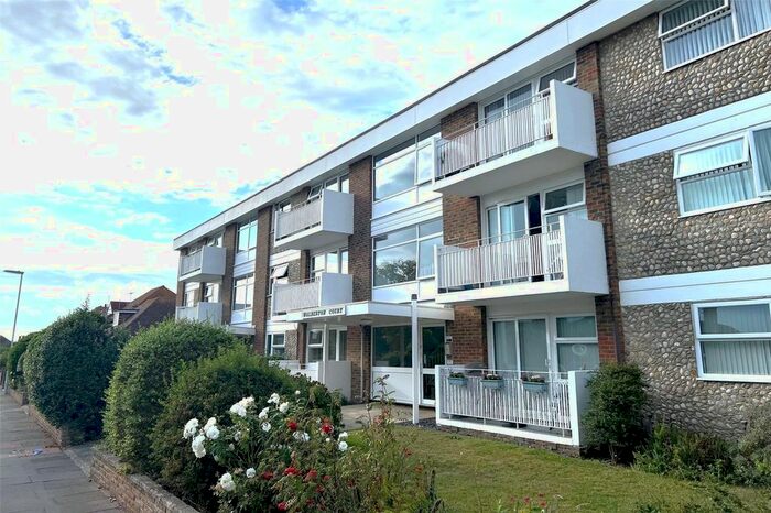 2 Bedroom Flat To Rent In Latimer Road, Worthing, West Sussex, BN11