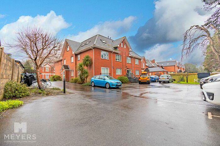 2 Bedroom Apartment To Rent In Jasmine Court, Hamilton Road, Bournemouth, BH1