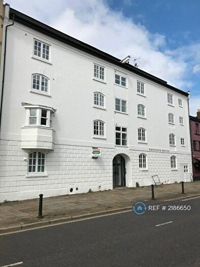 3 Bedroom Penthouse To Rent In Eastgate House, Southampton, SO14