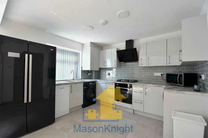 5 Bedroom End Of Terrace House To Rent In Cadnam, Harborne, B17