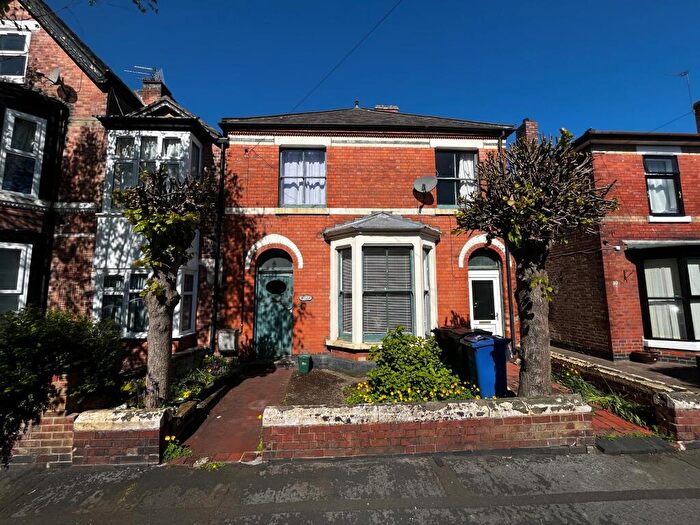 5 Bedroom Detached House For Sale In Needwood Street, Burton-on-Trent, DE14