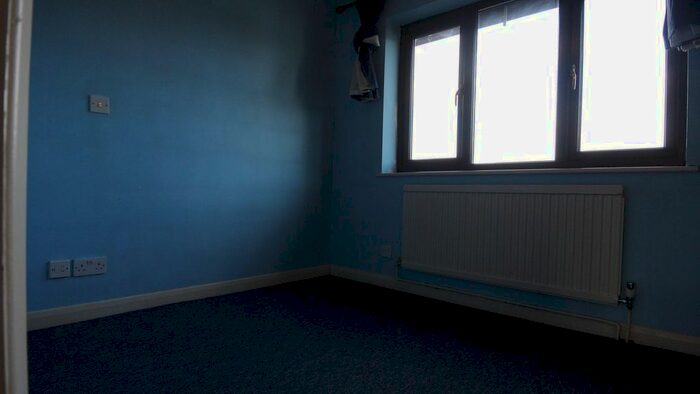 2 Bedroom Semi-Detached House For Sale In Cornerside, Ashford, TW15