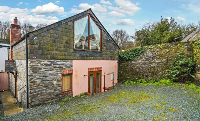 2 Bedroom Detached House For Sale In Mally Moo A Ruthys Lane, Padstow, Cornwall, PL28