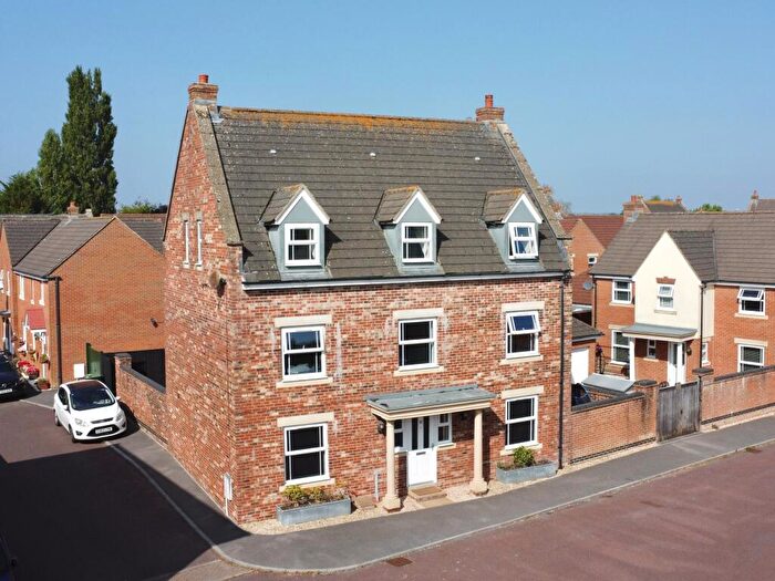 5 Bedroom Detached House For Sale In Fern Brook Lane, Gillingham, SP8