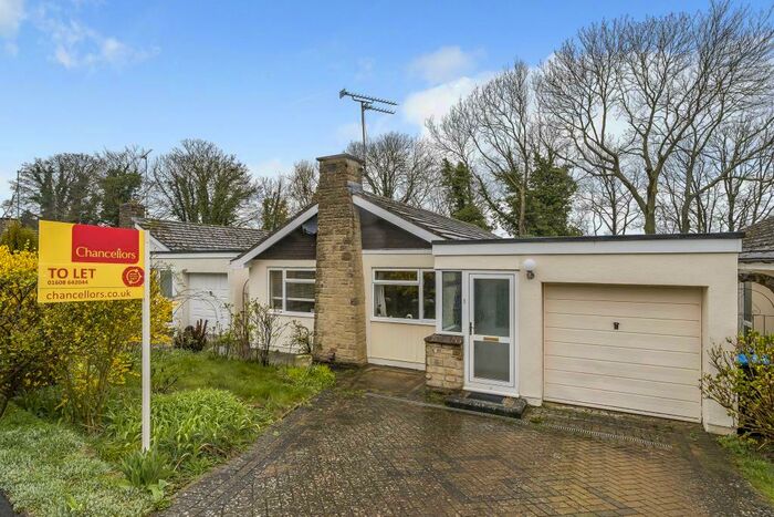 3 Bedroom Detached Bungalow To Rent In Chipping Norton, Oxfordshire, OX7