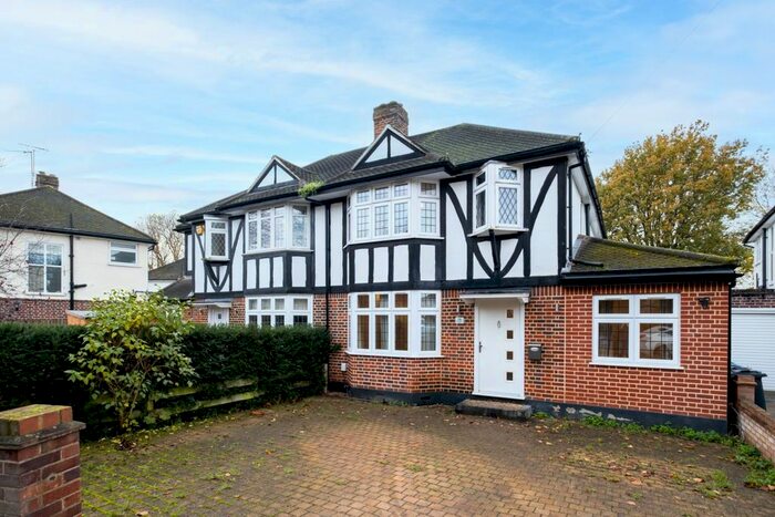 3 Bedroom Semi-Detached House To Rent In Westcoombe Avenue, London, SW20