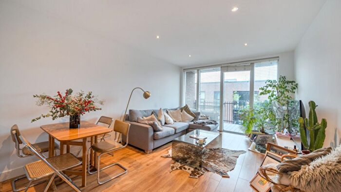 1 Bedroom Flat For Sale In Hebden Street, Hackney, E2