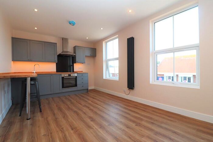 1 Bedroom Apartment To Rent In West Street, Fareham, PO16
