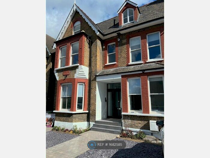 1 Bedroom Flat To Rent In Westcombe Hill, London, SE3