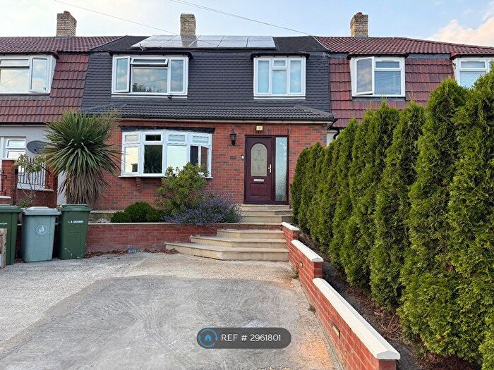 3 Bedroom Terraced House To Rent In Whitchurch Road, Romford, RM3