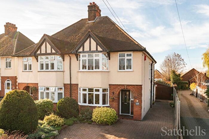 3 Bedroom Semi Detached House For Sale In Hitchin Road, Stotfold, Hitchin, SG5