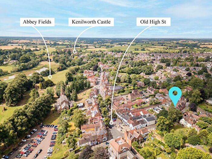 2 Bedroom Cottage For Sale In Fieldgate Lane, Kenilworth, CV8