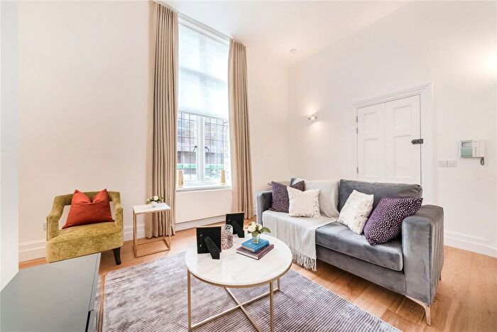 2 Bedroom Flat To Rent In Caxton Hall, Caxton Street, St James' Park, London, SW1H